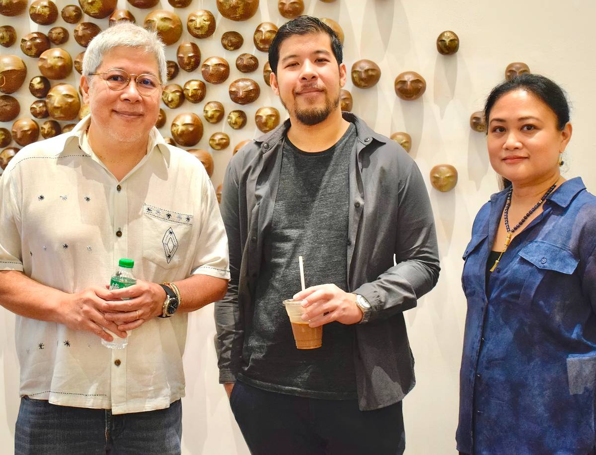 YOOHOO and Franco Villanueva and Stephanie Frondoso.