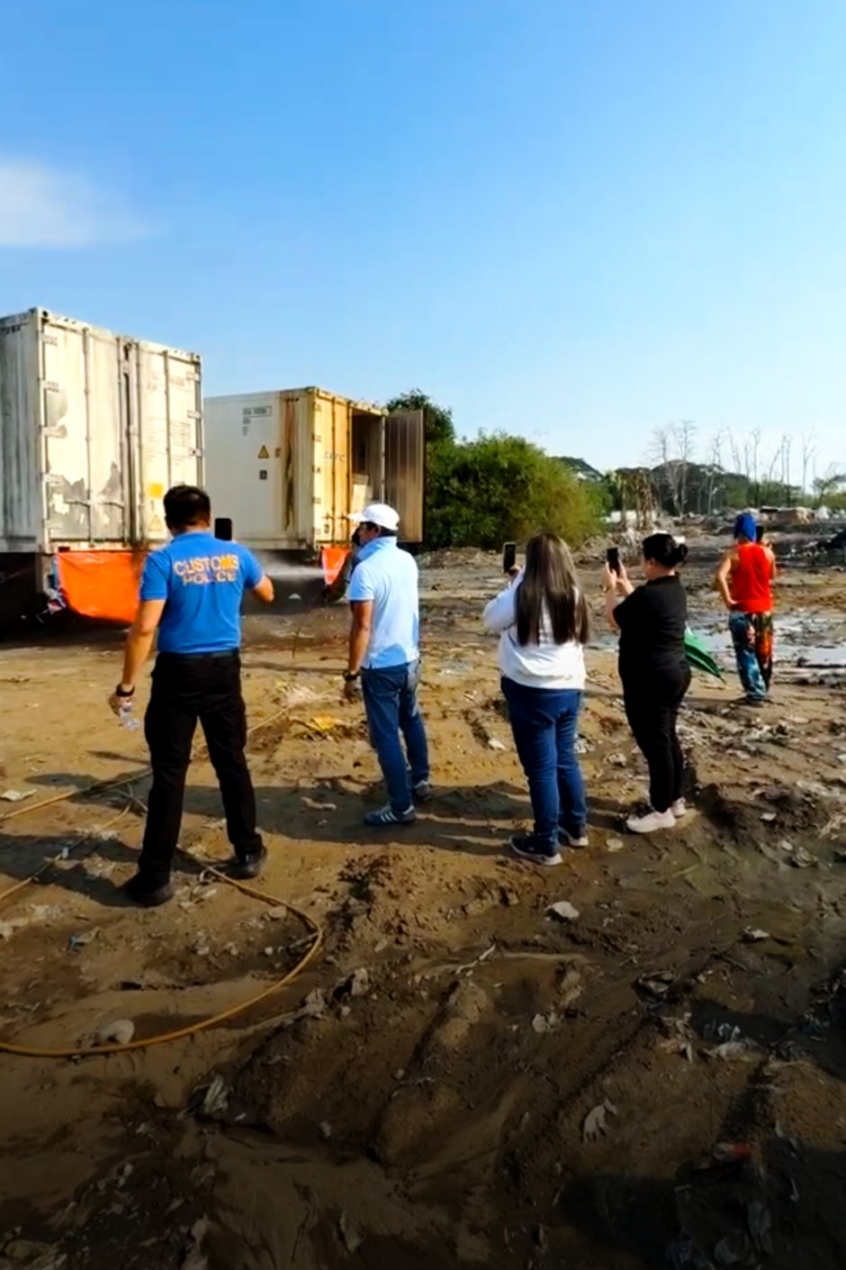 BOC Port of Subic holds condemnation of containers of rotten agri products in Bulacan