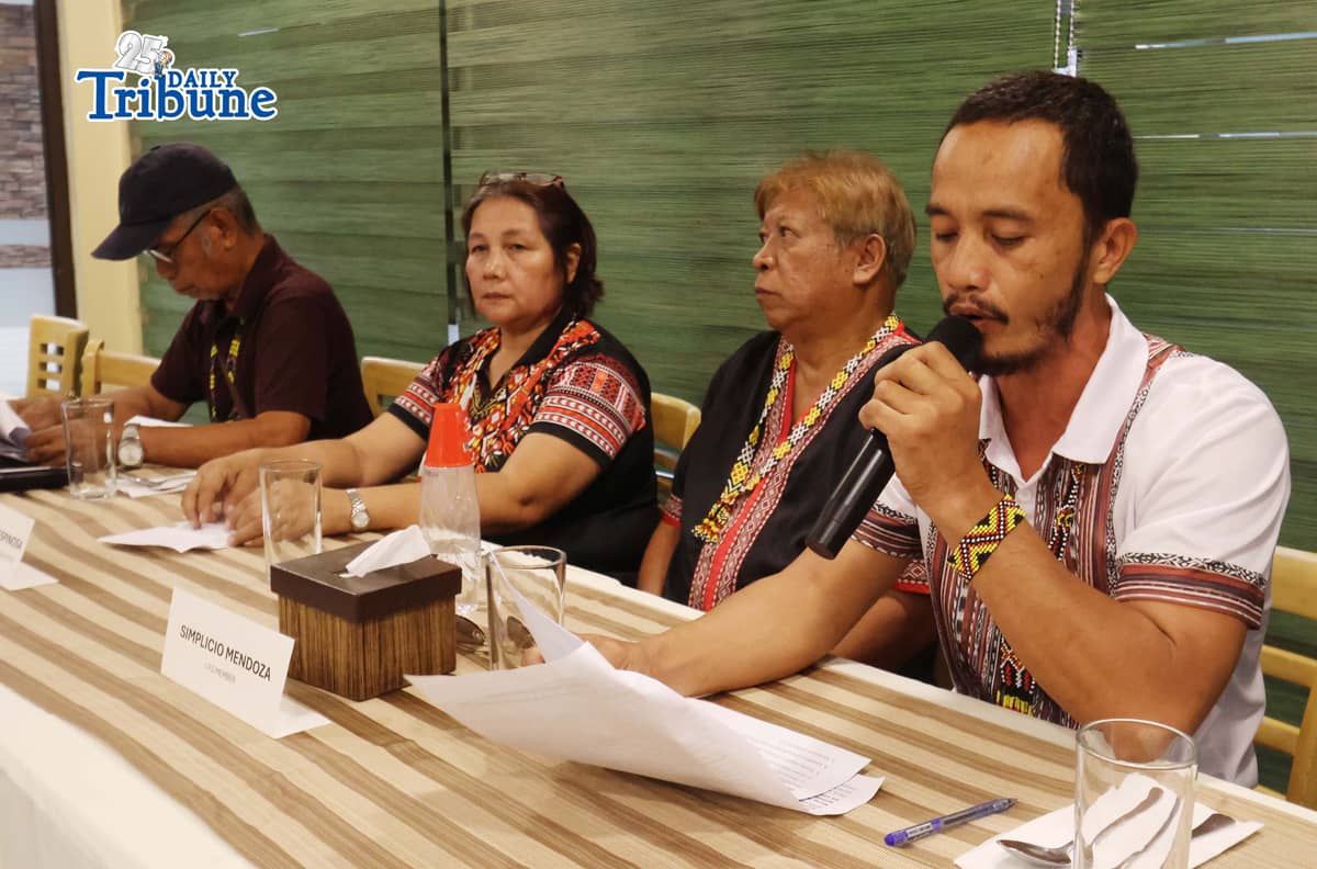 (May 26 2026) Members of the Indiginous Mandaya-Manobos tribe of Davao Oriental show a a complaint letter on Tuesday May 26 2026, filed at the Ombudsman against Atty. Generoso Aguio, CESO III, DIRECTOR IV of the National Commission on Indigenous Peoples for alleged corrupt practices. The tribe claimed that they have yet to receive PhP19 million pesos worth of mining royalties because Aguio is purportedly usurping their IP organization and replacing it with more of his favored people. They are appealing to NCIP Chairperson Nancy Catamco to take action and put an end to corrupt practices in Region XI. Photo/Analy Labor