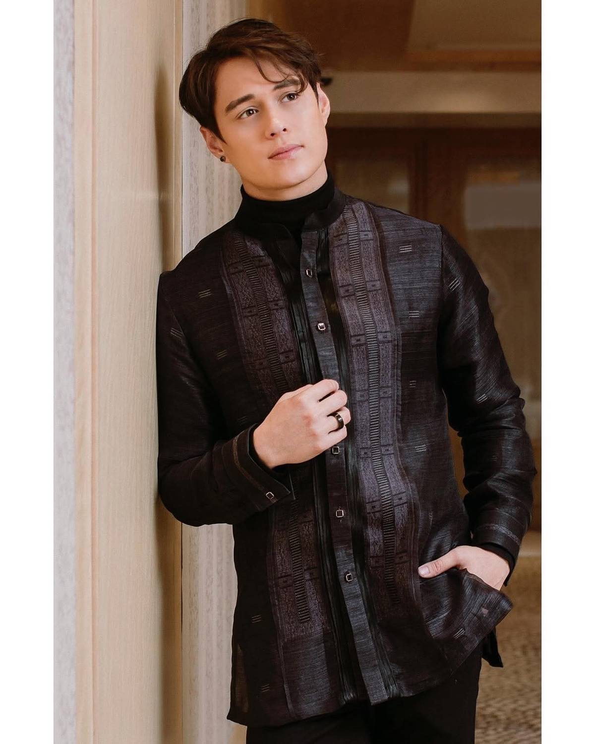 ENRIQUE Gil