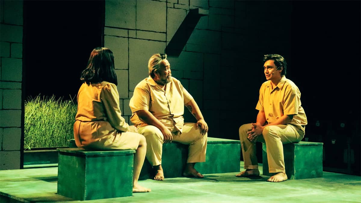 Tanghalang Pilipino's adaptation of "Kisapmata" garnered good reviews from critics, earning its way to 14 nominations in this year's Gawad Buhay Awards