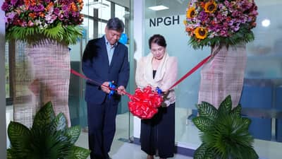 OFFICIALS from the Philippine Amusement and Gaming Corporation and Seagulls Flock Organization Inc. inaugurate the National Problem Gambling Helpline office at the PAGCOR Corporate Office in Pasay City. The round-the-clock hotline is the country’s first dedicated 24/7 helpline for gambling addiction.