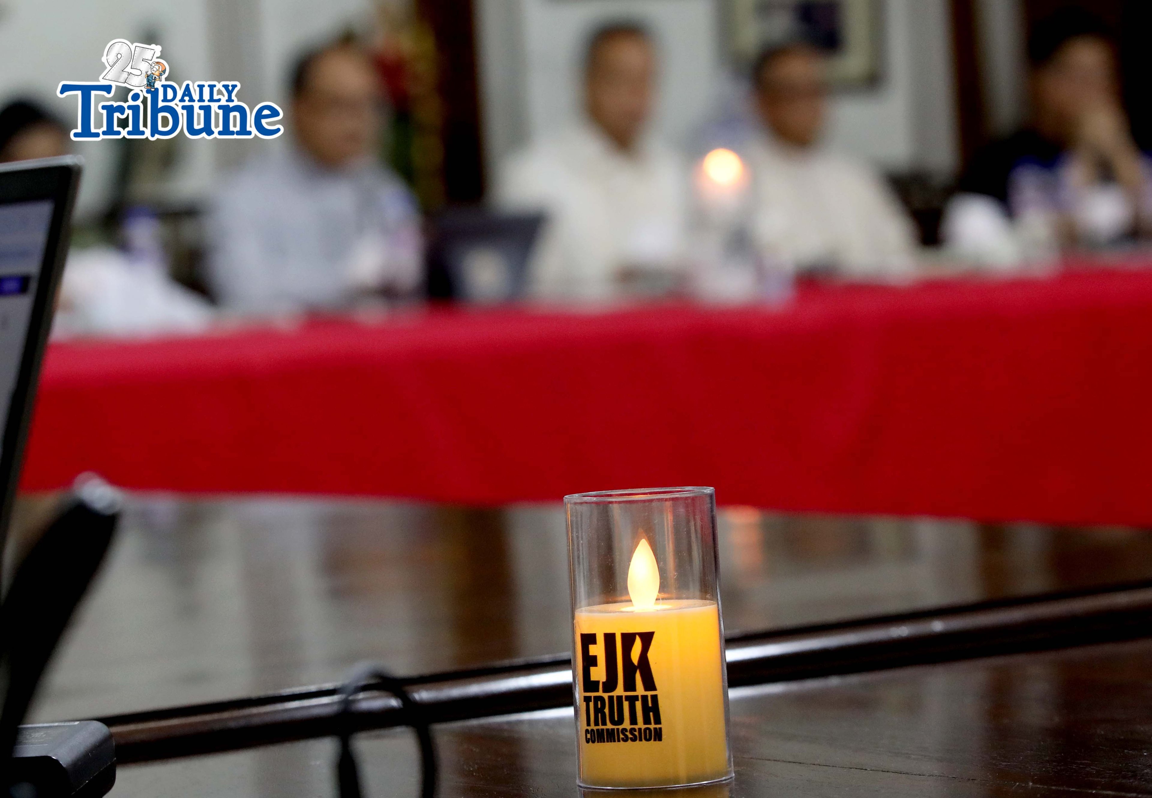 (May 27 2026) Human rights advocates, religious leaders, and members of civil society, led by Carlos Conde, Dr. Al Fuertes, forensics pathologist Dr. Raquel Barros del Rosario-Fortun, Cardinal Pablo "Ambo" David, former ICC Judge Raul Pangalangan, Fr. Daniel Franklin E. Pilario, Fr. Flaviano “Flavie” Villanueva, light the candles, during the launching of the EJK Truth Commission at Villa San Miguel on Wednesday, May 27, 2026. The independent, civilian-led, and truth-seeking body aims to establish a credible public record of extrajudicial killings and related abuses in the Philippines, nearly a decade after drug war-related killings escalated nationwide in 2016. The Commission is guided by Pablo Virgilio David as adviser to help safeguard its integrity, independence, and mission in pursuing truth, justice, and healing. Photo/Analy Labor