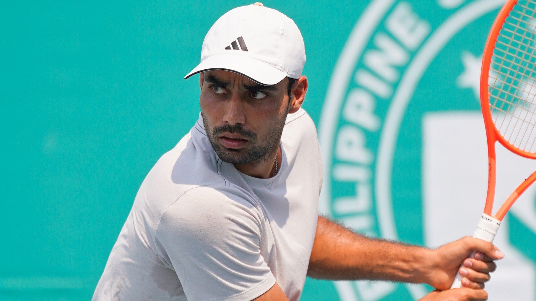 Singh, Lim face fierce semis foes