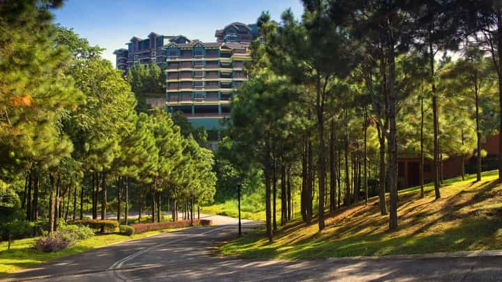 CROSSWINDS Tagaytay