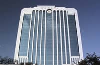 Makati rolls out midyear Blu Card cash payouts
