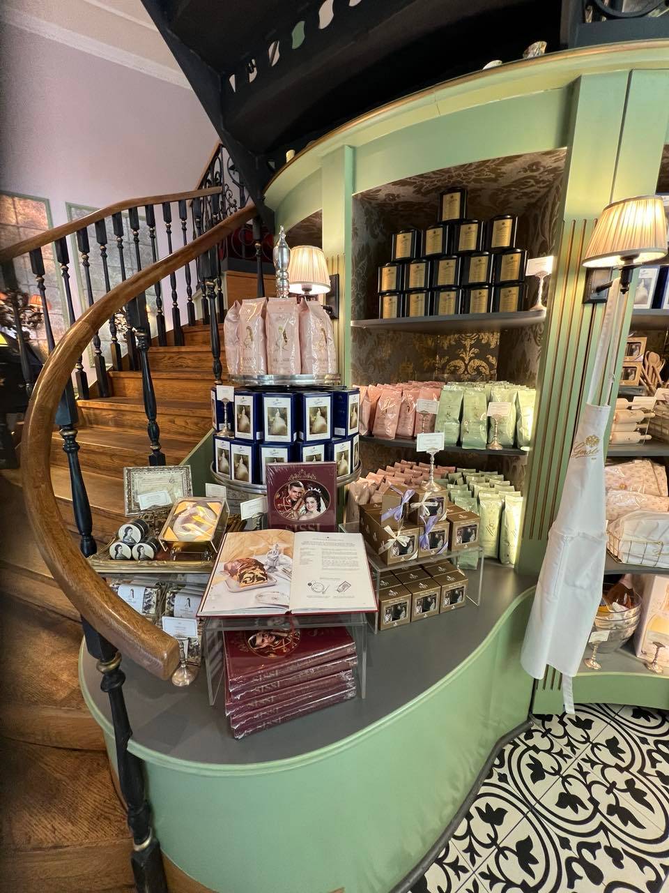 THE grouthe ground floor carries several take-me-home goodies.nd floor carries several take-me-home goodies.