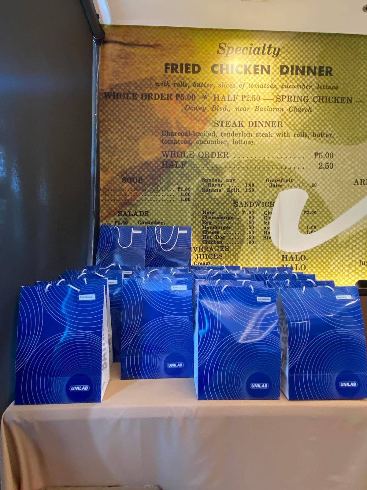 The Society of Philippine Entertainment Editors marks its 10th anniversary by extending financial and medical assistance to former entertainment journalists through its annual outreach initiative.