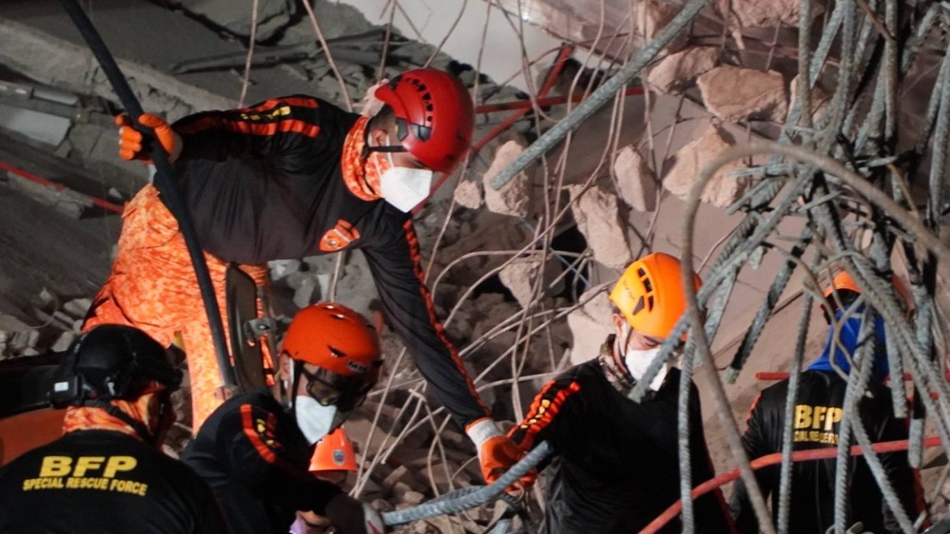 Pampanga mishap has 14 still missing