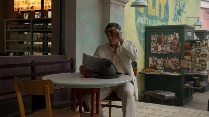 Daniel Craig as William Lee in 'Queer.'