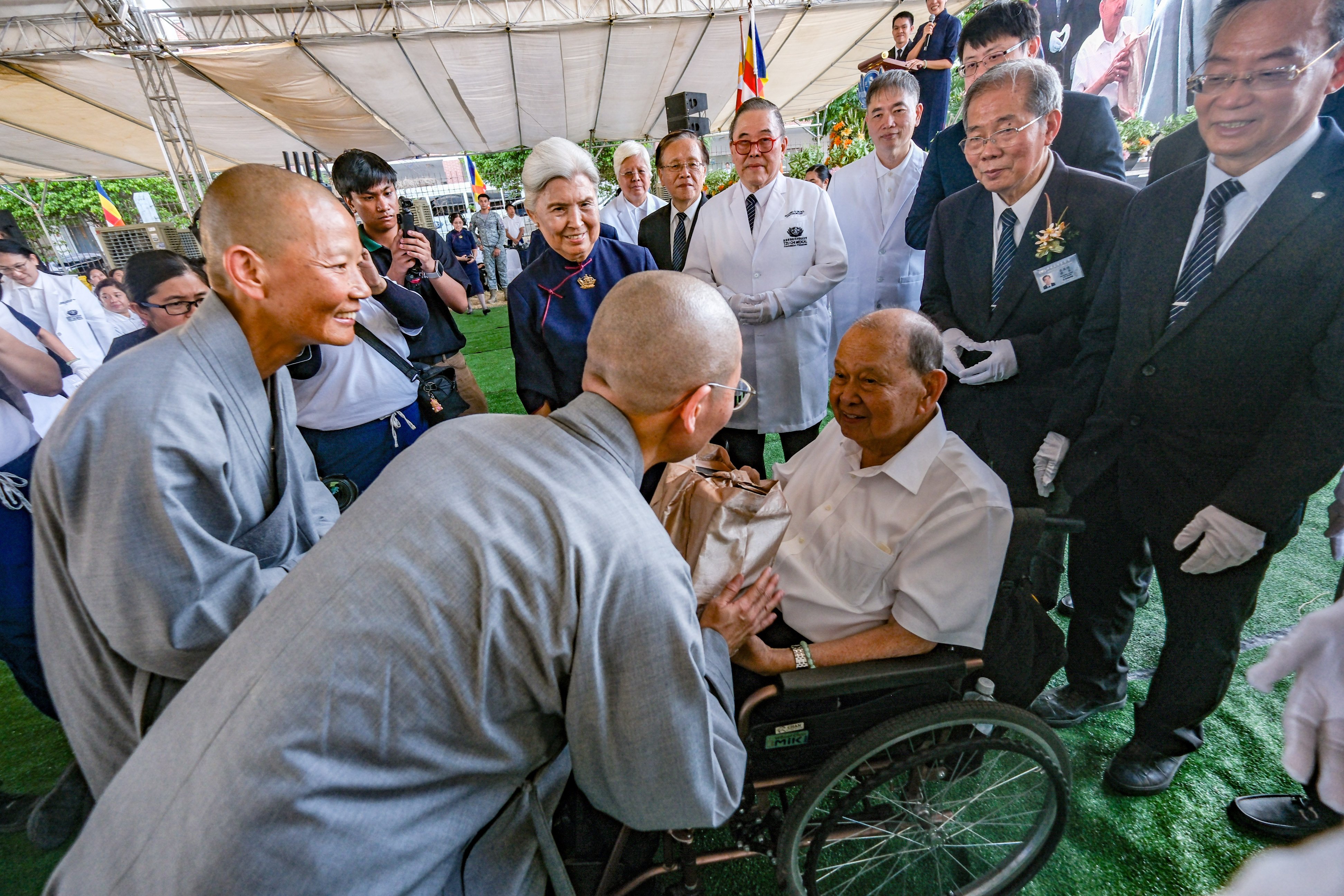 Tzu Chi Medical Foundation expands access to eye care 