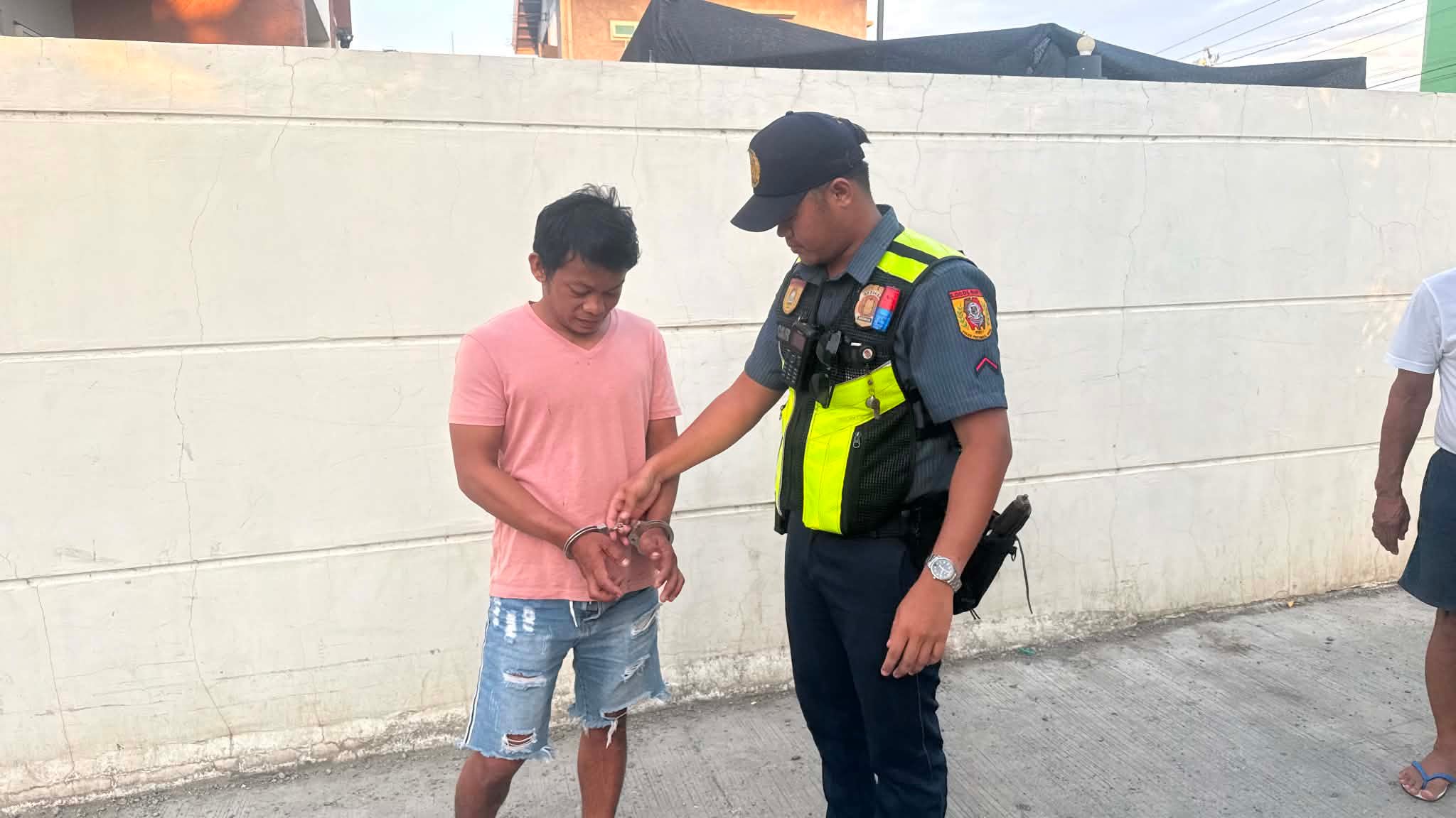 Man arrested after fatal stabbing during drinking session in Laoag City

