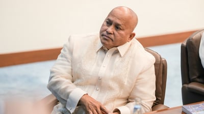 NBI summons 4 in Bato ‘escape’ 