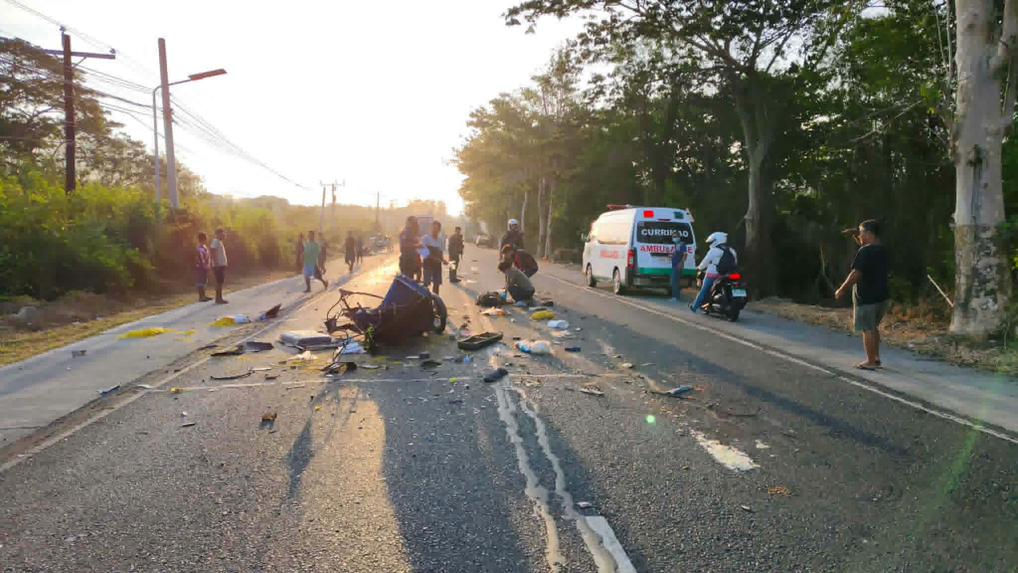Tricycle driver killed, son injured in collision with bus in Currimao