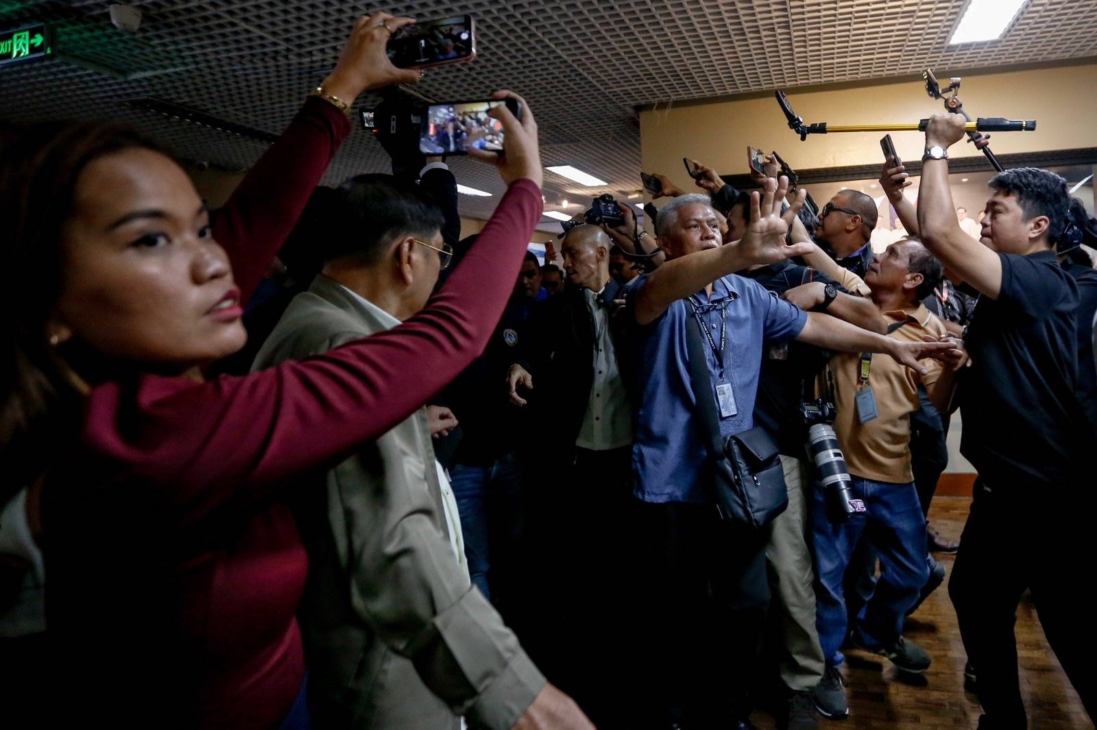 Tensions at the third highest office of the country rises as Senator Jingoy Estrada voluntarily surrenders to CIDG after his press briefer on Monday, 1 June, 2026 in Pasay City for plunder. Estrada was seen accompanied by Senator Allan Peter Cayetano on his way to CIDG. | Aram Lascano