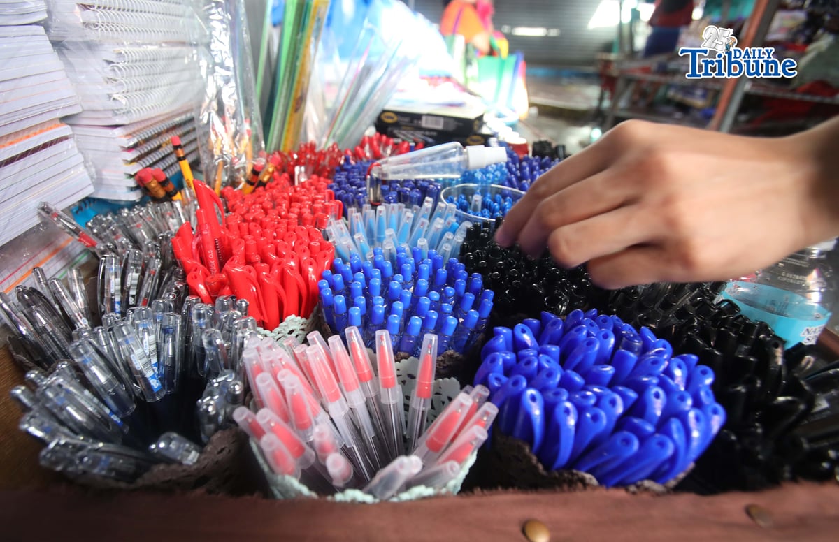 (June 01 2026) Vendors arrange their selling school supplies at a low price at Commonwealth Market in Quezon City, on Monday June 1 2026. Ahead of the year 2026 school opening. Photo/Analy Labor