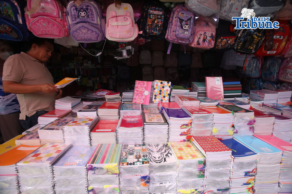 (June 01 2026) Vendors arrange their selling school supplies at a low price at Commonwealth Market in Quezon City, on Monday June 1 2026. Ahead of the year 2026 school opening. Photo/Analy Labor