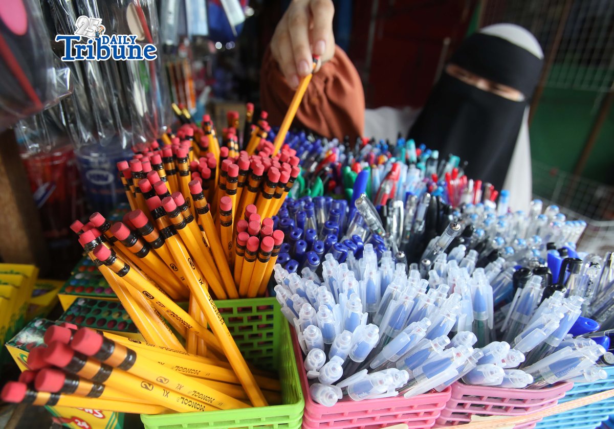 (June 01 2026) Vendors arrange their selling school supplies at a low price at Commonwealth Market in Quezon City, on Monday June 1 2026. Ahead of the year 2026 school opening. Photo/Analy Labor