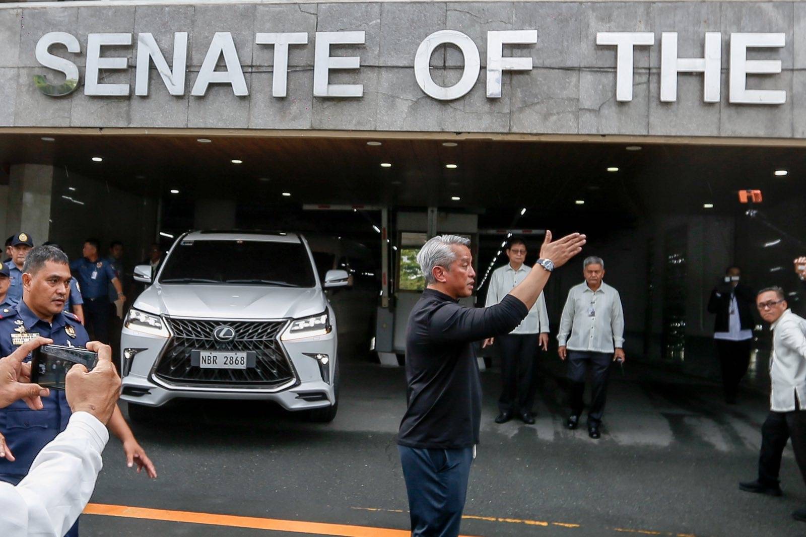 Tensions at the third highest office of the country rises as Senator Jingoy Estrada voluntarily surrenders to CIDG after his press briefer on Monday, 1 June, 2026 in Pasay City for plunder. Estrada was seen accompanied by Senator Allan Peter Cayetano on his way to CIDG. | Aram Lascano