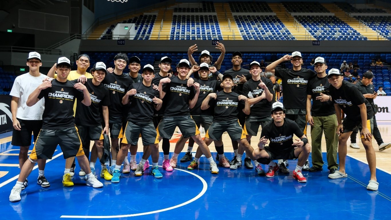 Growling Tigers roar, lift NSAC trophy