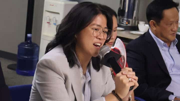 Child safety debate moves beyond social media bans