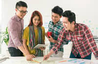 Teaching teenagers the value of money before college