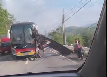 LTFRB suspends 20 buses, trucks after deadly road crashes