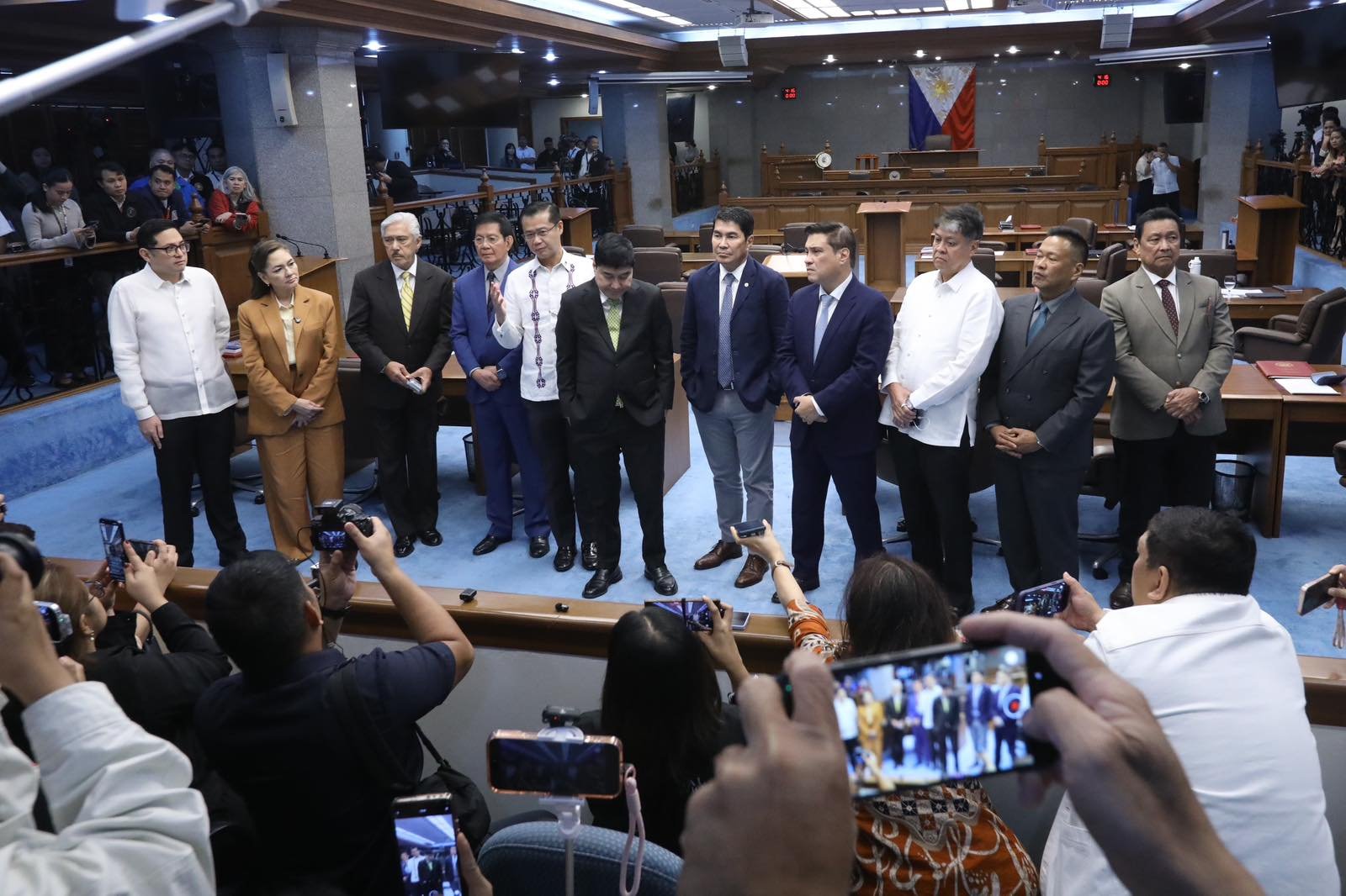 Minority bloc denies 'indecent proposal’ offer to Jinggoy
