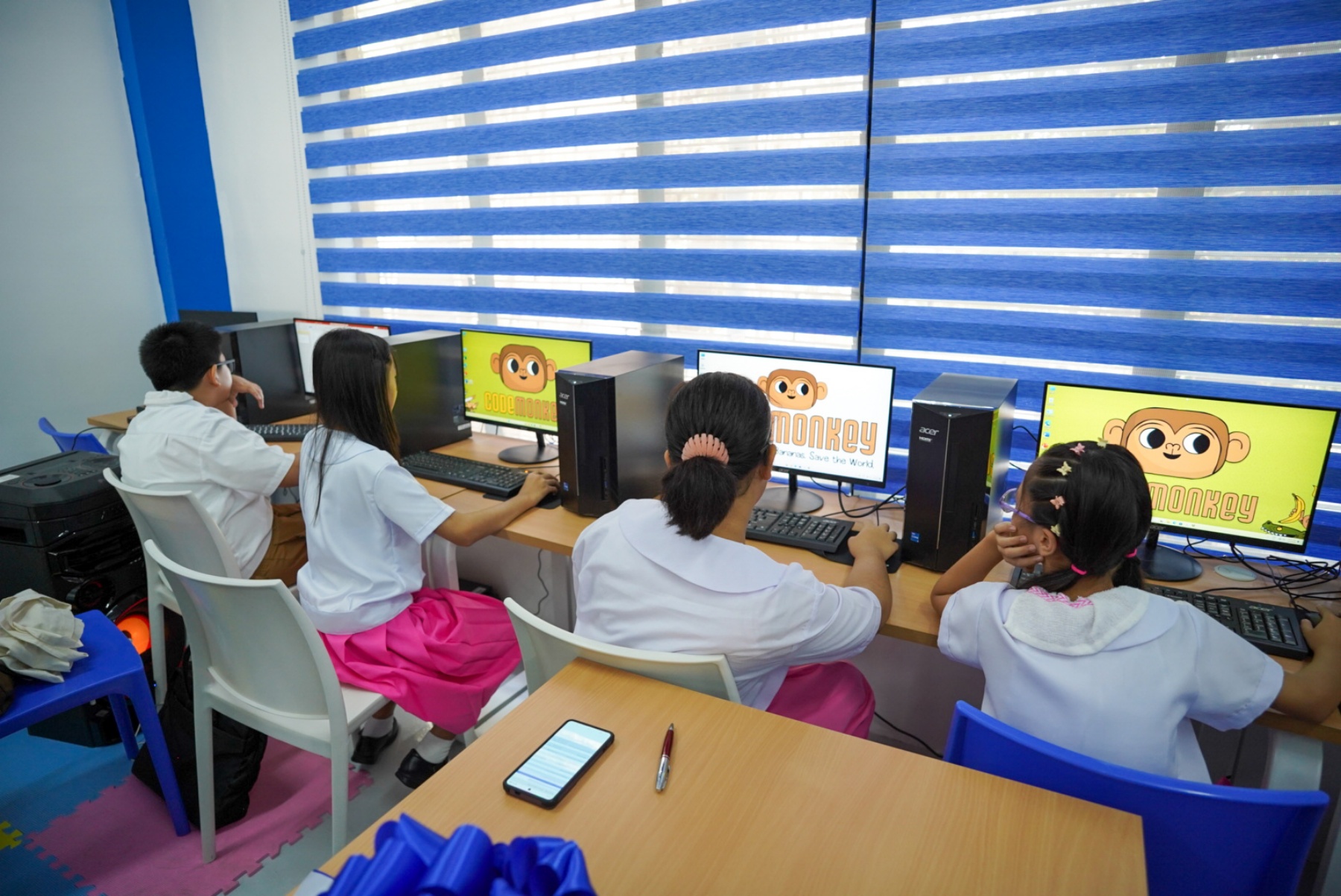 DepEd, Israeli Embassy open ICT hub in Manila school