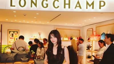 SOFIA Pablo and her love for mini bags.