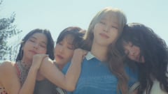 Mamamoo blossoms into a new era with ‘4WARD’ comeback