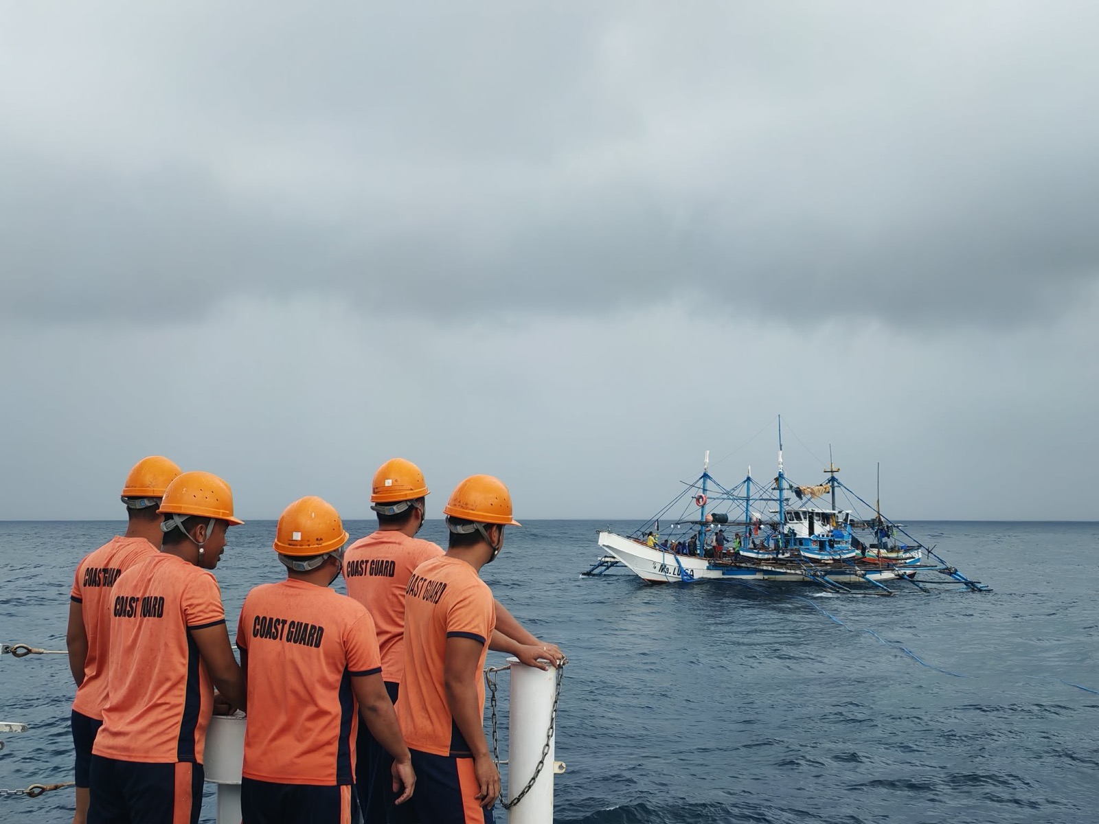 PCG assists distressed fishing boat in Zambales waters
