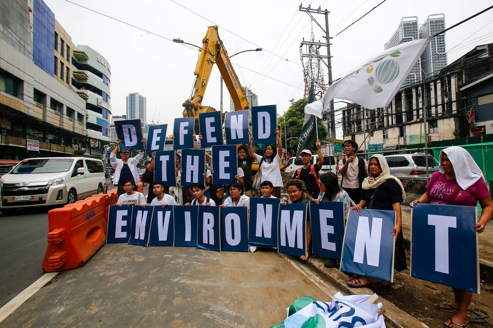 Youth Advocates for Climate Action Philippines protest San Miguel Corporation’s Southern Access Link Expressway (SALEX) project along Quirino Avenue in Manila on World Environment Day, 05 June 2026. Heritage advocates warn that at least 50 cultural and historical landmarks in the city are at risk of damage or demolition due to the construction. The Department of Environment and Natural Resources temporarily suspended the project's tree-cutting and earth-balling operations last week following intense public outcry.