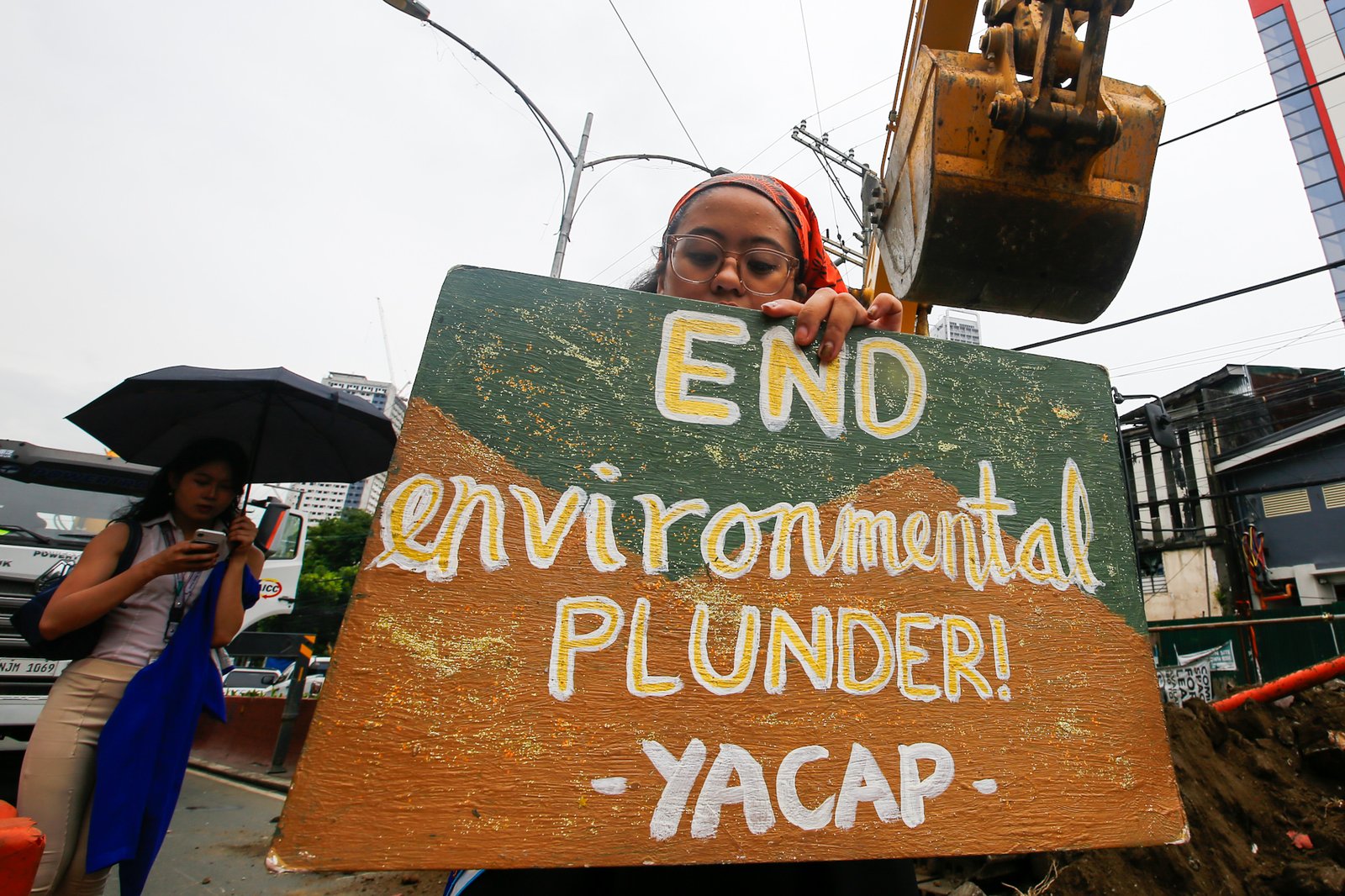 Youth Advocates for Climate Action Philippines protest San Miguel Corporation’s Southern Access Link Expressway (SALEX) project along Quirino Avenue in Manila on World Environment Day, 05 June 2026. Heritage advocates warn that at least 50 cultural and historical landmarks in the city are at risk of damage or demolition due to the construction. The Department of Environment and Natural Resources temporarily suspended the project's tree-cutting and earth-balling operations last week following intense public outcry.