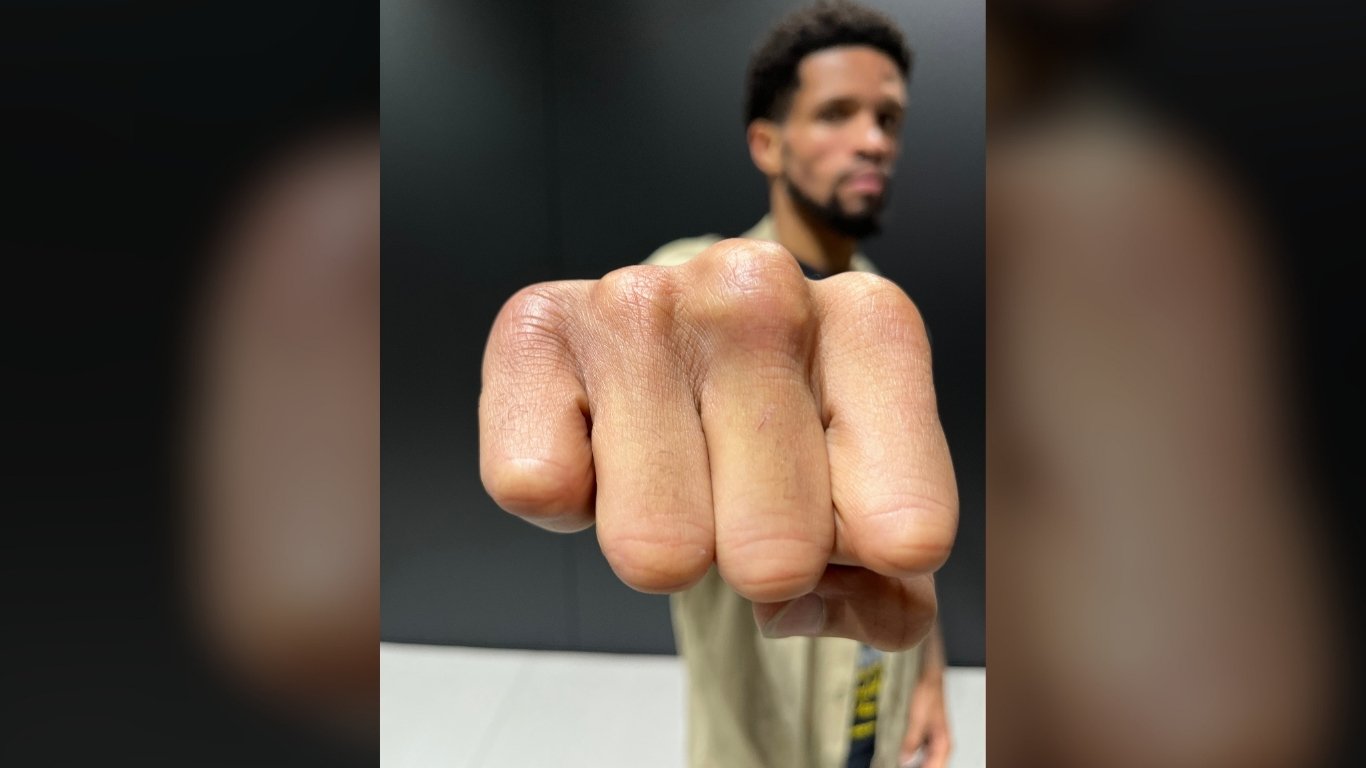 Copycat?: Angeletti calls Llover a fake Pacquiao