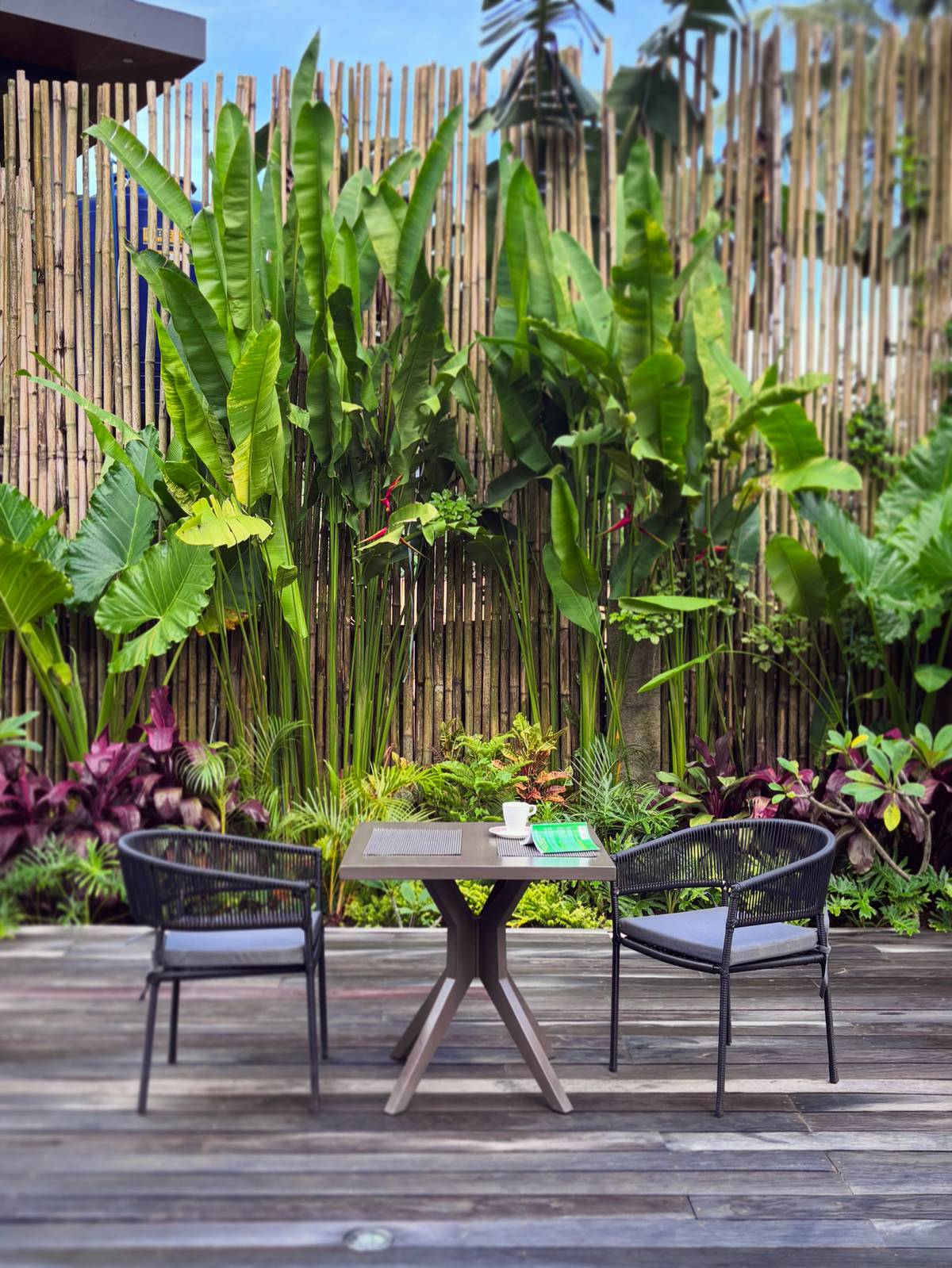 IN Islaya, silence is intentional — shaped by space, light and the rhythm of the island.