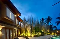 ISLAYA is designed as a quiet sanctuary where architecture blends seamlessly with Siargao’s natural landscape.