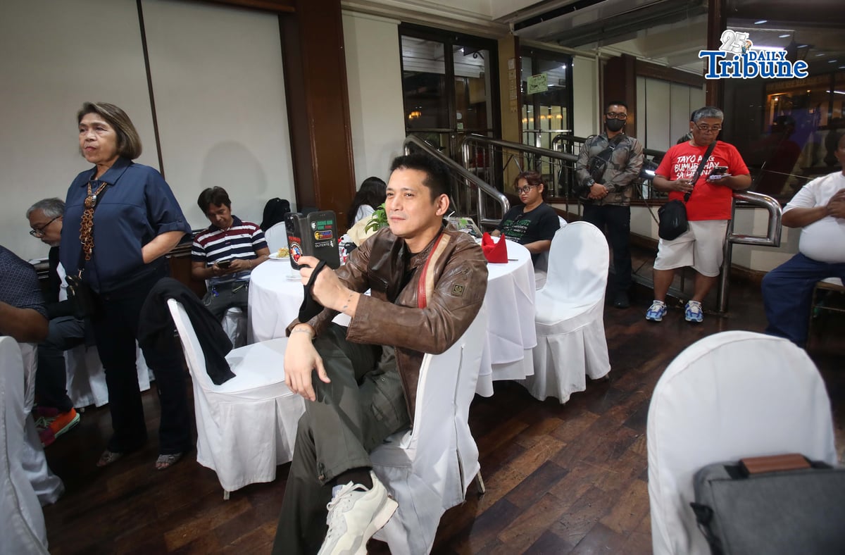(June 06 2026) Senator Robin Padilla spotted at Club Pilipino in San Juan City, attending the Press Conference of the Kilusan Kontra Dinastiya (KKD), and taking Facebook live. As they discuss the implications of the bill on democratic representation, political participation, and the long-standing constitutional mandate to prohibit political dynasties. Photo/Analy Labor