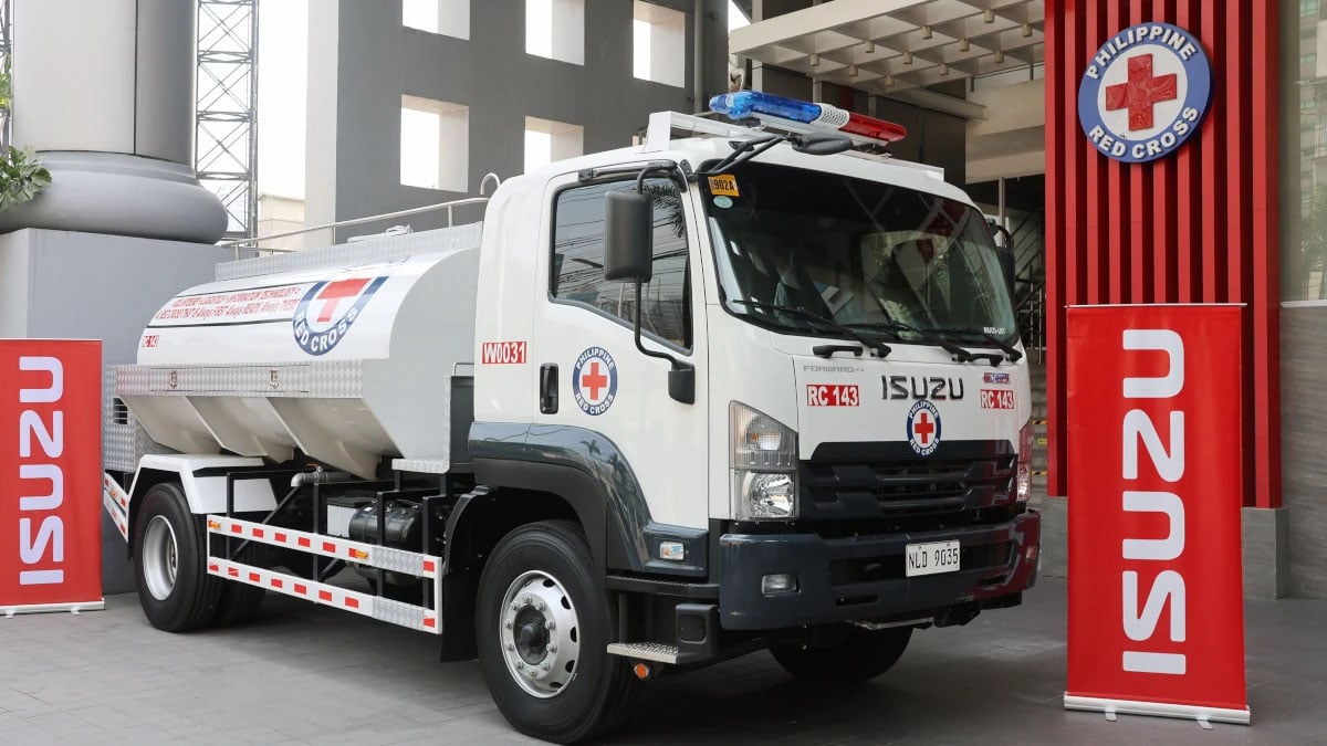 Isuzu, ACMobility aid Red Cross