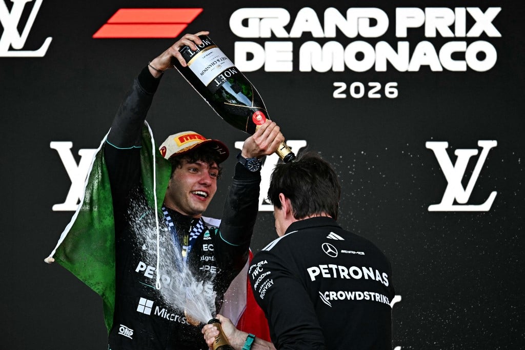 Monaco GP Erupts in Chaos as Antonelli Extends Winning Streak