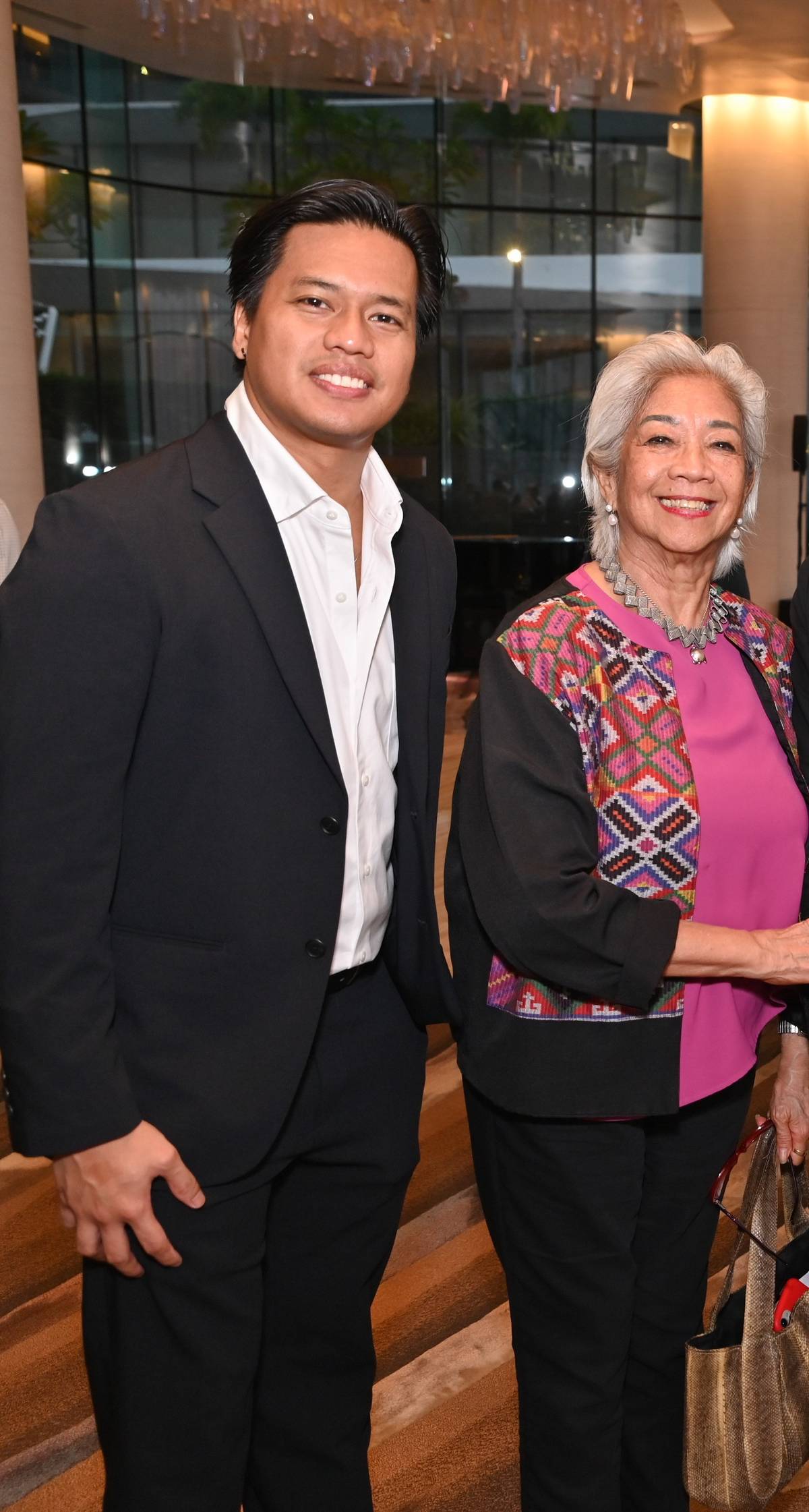 RONELSON Yadao and National Artist Alice Reyes.