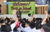 (June 08 2026) School principal and teachers from Marcelo H del Pilar Elementary School in Kamuning Quezon City, welcome the students from kinder to grade six as they conduct an orientation, during the first day of classes on Monday June 8 2026.