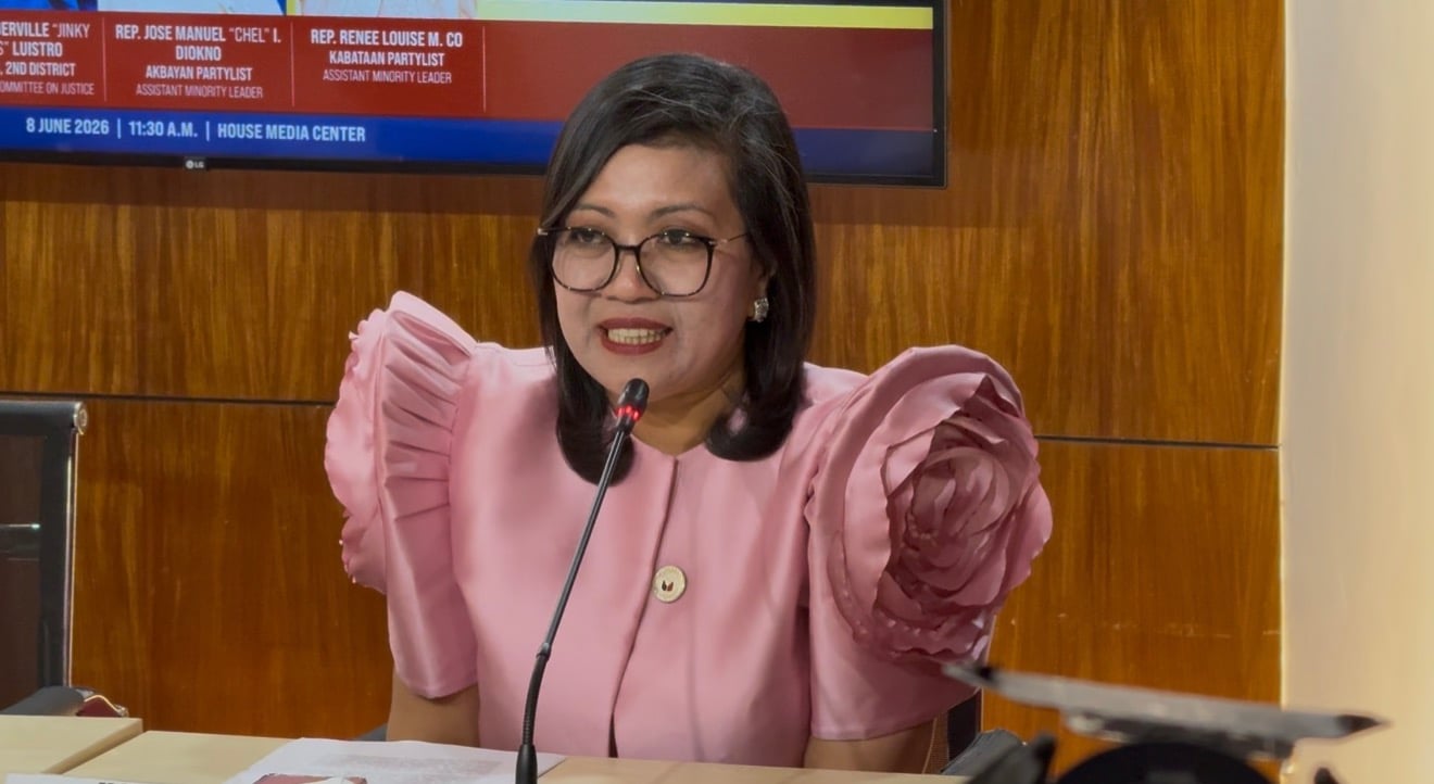 Luistro: Senate issues, ‘maleta’ allegations no effect on House Prosecutors