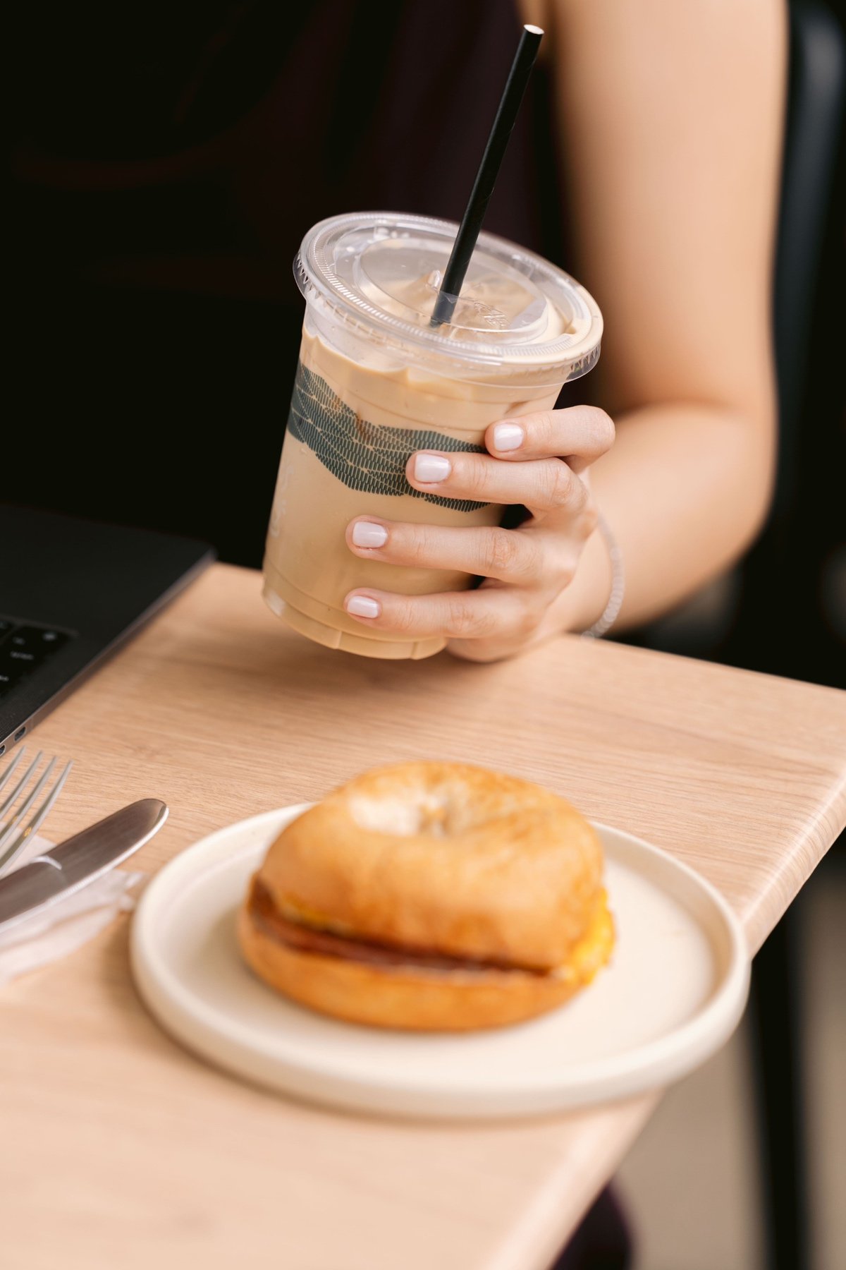 Bo's Coffee marks 30 years with P30 iced coffee promo