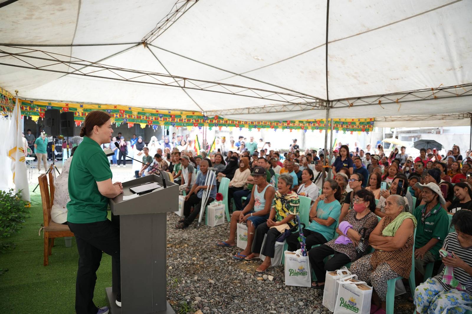 OVP deploys food trucks, RIICE aid to quake-hit Mindanao