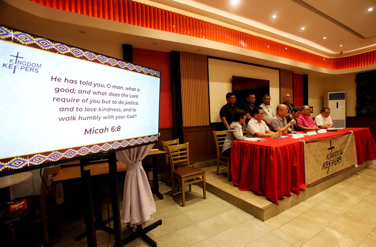 Fr. Robert Reyes joins leaders from Catholic, Evangelical, and Protestant churches in launching the “Kingdom Keepers” movement during a press conference on 10 June 2026.
The group called for integrity, accountability, and impartiality in the ongoing impeachment proceedings against Vice President Sara Duterte and urged Sen. Alan Peter Cayetano to step down from his position to prevent further disruption in the Senate. | 📷 Analy Labor