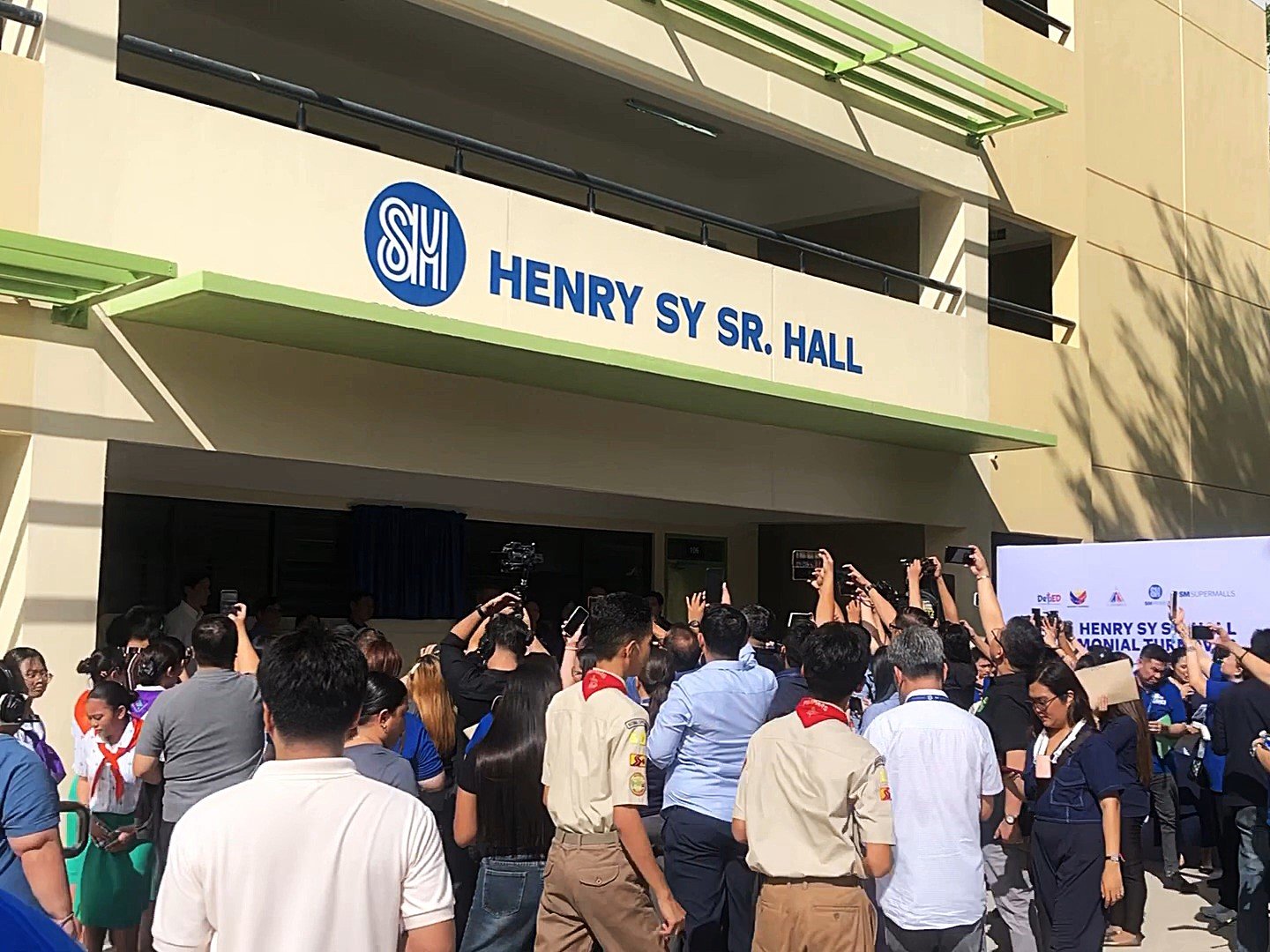 SM Prime opens Henry Sy Sr. Hall at QC high school