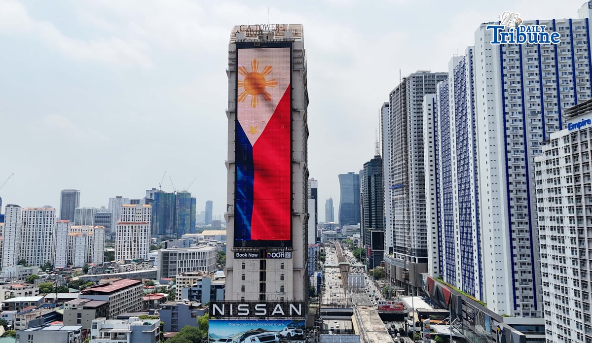 Philippine Flag E billboard