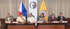 Luistro introduces private prosecutors for Duterte trial