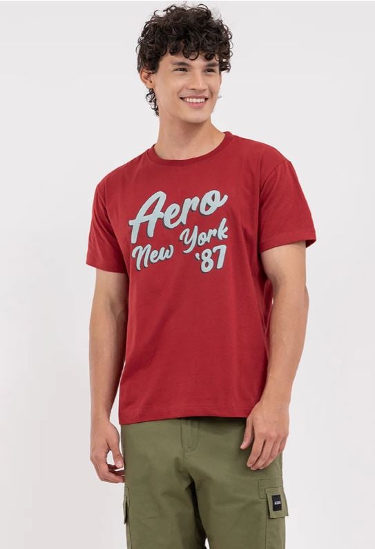 AERO New York
87 Tee with Easy
Cargo Shorts.